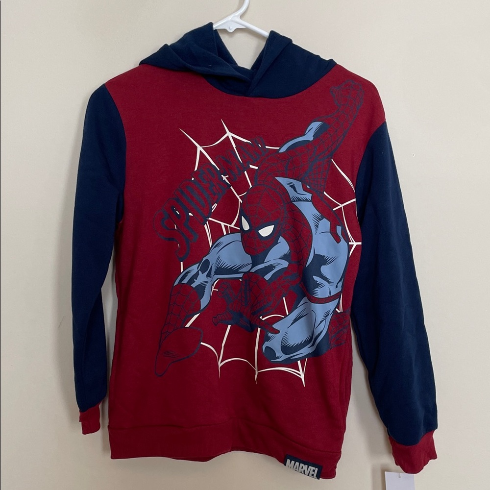 NWT Spider Man Sweater Size Boys Large‎